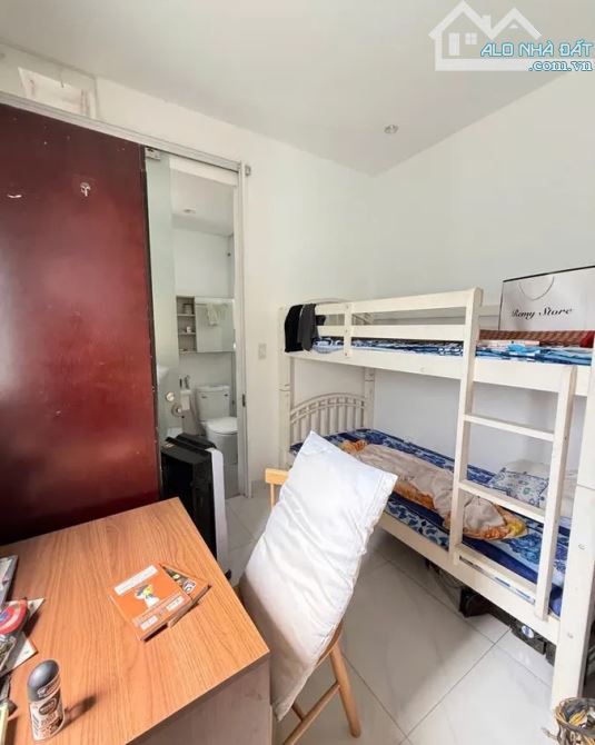 Bán Nhà Hẻm Xe Hơi Thành Thái, Quận 10: 52M², 3 Tầng, Đã QH Mở Rộng, Chỉ $8.6 Tỷ! - 3
