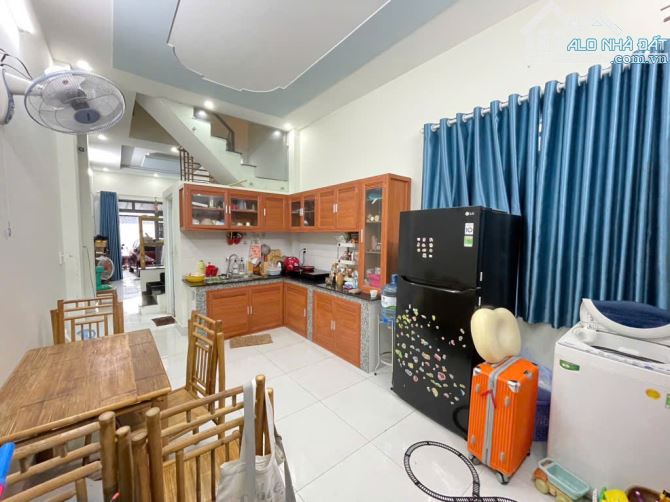 SIÊU PHẨM NHÀ HẺM XE HƠI LINH XUÂN THỦ ĐỨC ĐẸP LUNG LINH 4.9T - 3