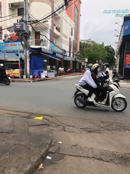Tên Lửa  Bình Trị Đông B Bình Tân giá 16,9 tỷ tl - 3