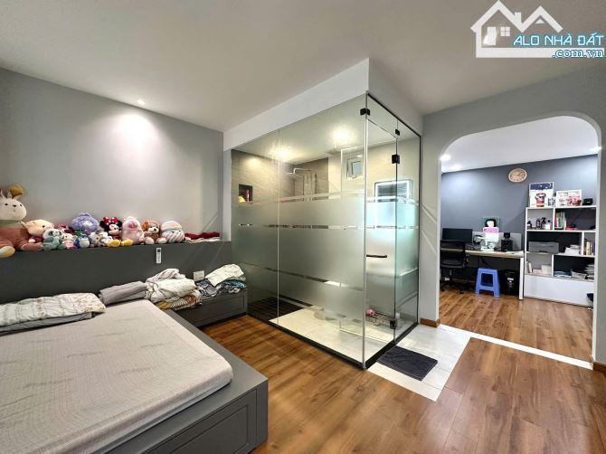 Cách 1 căn đến mặt tiền! Hẻm xe hơi đường Tăng Bạt Hổ (4,87x11m) + trệt 2 lầu giá 9.9 Tỷ - 3
