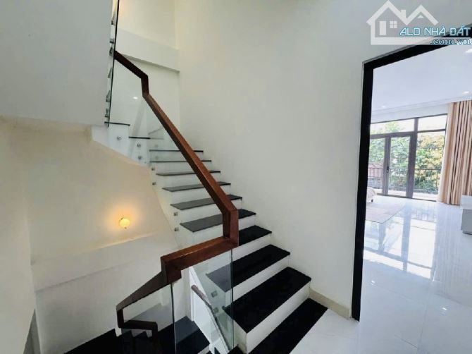 💥SIÊU PHẨM💥 Bán nhà 4 tầng mới, full nội thất - sát biển Nguyễn Tất Thành - Chỉ 6 tỷ x. - 3