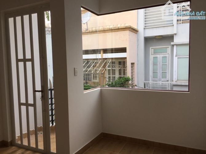 Nhà Cấn Bán Đường Âu Dương Lân Phường 4 Quận 8 56m2 3 Lầu Giá 6,5 Tỷ - 3
