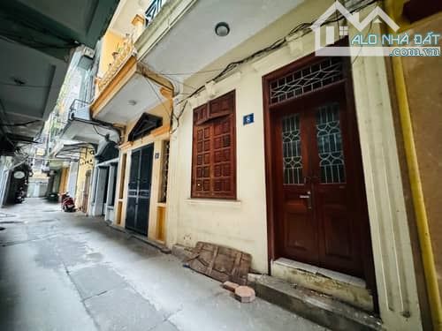 Bán nhà Hoàng Quốc Việt, Cầu Giấy, 50m, 3 tầng, mặt tiền 3.6m, giá 13.8 tỷ - 3