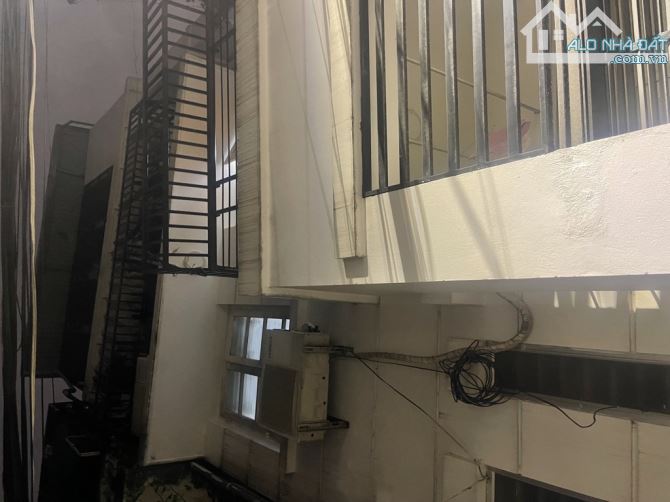 BÁN NHÀ ĐỘI CẤN – TRUNG TÂM BA ĐÌNH | DTSD 53M² | 4 TẦNG | GIÁ CHỈ 9.5 TỶ - 3