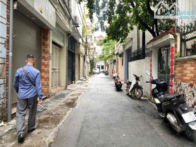 Bán gấp nhà 2 mặt ngõ, ô tô kinh doanh, DT 45m x 3 tầng, MT 3.1m, Giá 14.45 tỷ - 3