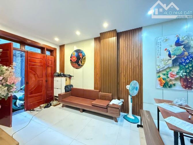 LÔ GÓC PHỐ LÊ ĐỨC THỌ TỪ LIÊM 40m 9 TỶ 5 TẦNG MT3.8m NHÀ MỚI ĐẸP NỞ HẬU TÀI LỘC - 3
