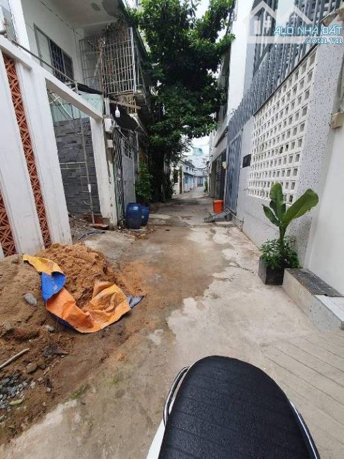 “BÁN ĐẤT TẶNG NHÀ ĐẸP 1 TRỆT 1 LẦU TĂNG NHƠN PHÚ B-68M( 4.7*13)-GIẢM  100 TRIỆU CHỈ CÒN 5, - 3