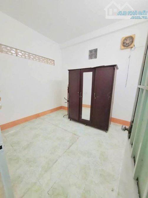 Cắt Lỗ Tiếp Tục Giá Chốt Mua Bán Nhanh 690 Triệu Sổ Riêng DT Nhà 105m2 KDC - 3