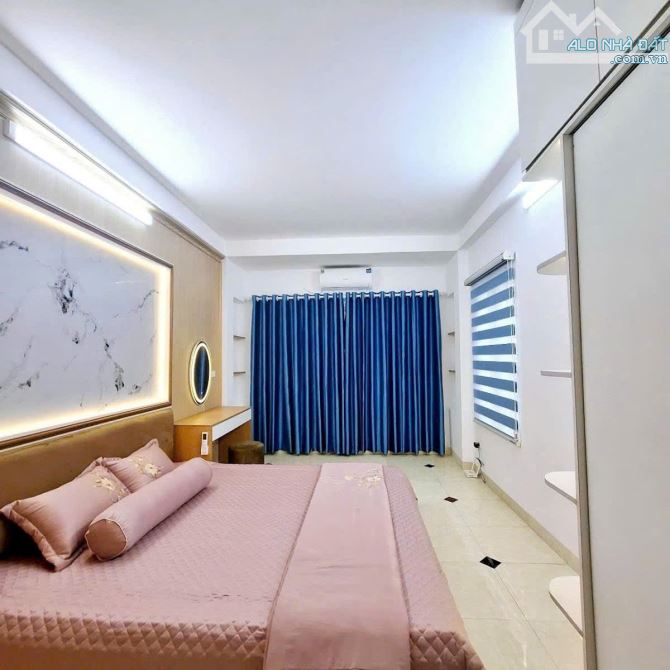 Siêu phẩm! Bán nhà Trương Định Hoàng Mai 3 thoáng full nội thất 39m2 5T mt 4,8m giá 6,35Ty - 3