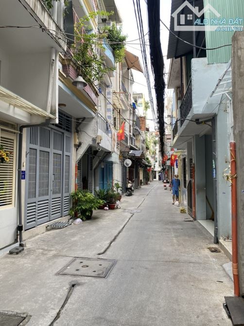 Nhà TT Q.3- NGUYỄN ĐÌNH CHIỂU- 2 TẦNG-  DT: 38m2, GIÁ 7.X TỶ - 3