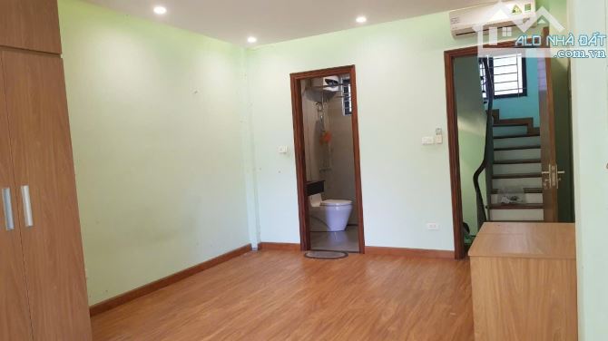 Cho thuê nhà ngõ Hoàng Ngân dt 40mx 5 tầng, 3 PN, 3WC, 14tr/th - 3