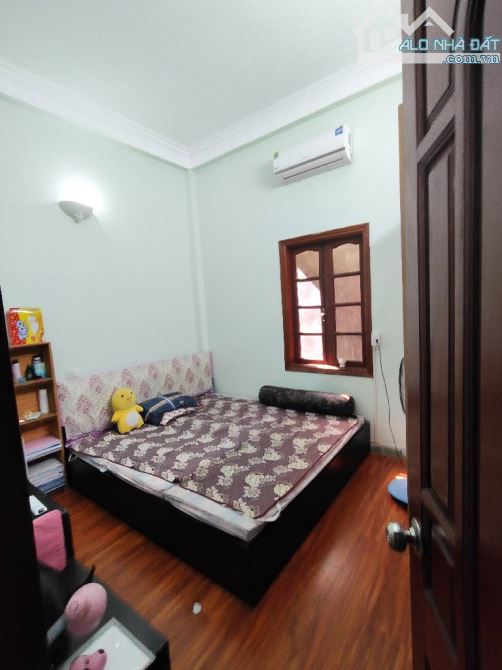 NHÀ PHỐ KIM GIANG-HÀNH XÓM ĐÔ THỊ MỚI--THOÁNG ĐẸP-Ở NGAY-50M2-5 TẦNG-9,5 TỶ - 3