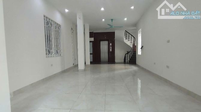 LÔ GÓC NGUYỄN KHANG YÊN HÒA CẦU GIẤY 50m 18.5 TỶ MT3.6m 7 TẦNG THANG MÁY NGÕ THÔNG KINH DO - 3