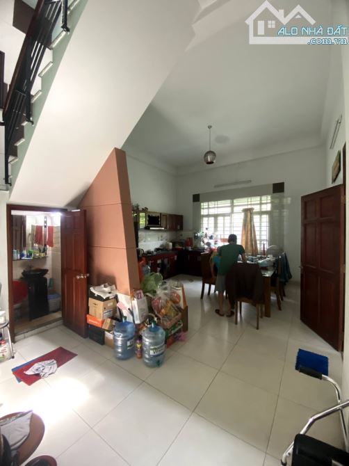 Nhà 3 tầng đường TÂN THỚI NHẤT 06, phường TÂN THỚI NHẤT, Q12, dt 192m2 (9,7mx20m), Hẻm Ôtô - 3