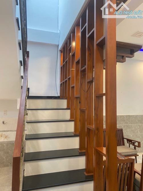 NHÀ HƯƠNG LỘ 2 NỞ HẬU TÀI LỘC - 3 TẦNG- 4m*10m (nở hậu 7m).  5️⃣🧄1️⃣ - 3
