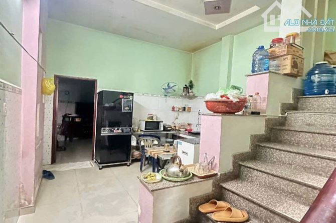 Bán nhà hẻm xe hơi, Lê Văn Quới, Bình Tân, 49 m² (3.7m x 14m), 3 phòng - Giá 6.3 tỷ TL - 3