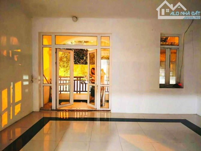 Mặt phố Hoàng Đôn Hoà cắt đường Quang Trung Hà Đông 162m x 4 tầng mtien 10m 69 tỷ KDoanh - 3