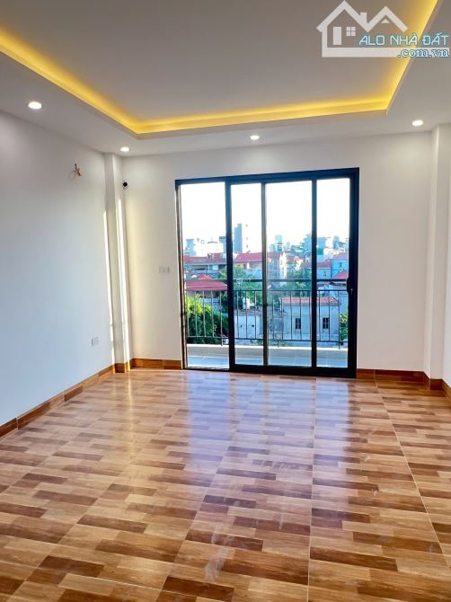 BÁ,N NHÀ AN TRAI VÂN CANH, DÂN XÂY ĐƠN LẬP - MẶT NGÕ THÔNG, 5TẦNG - 2 THOÁNG .40m2*5 TẦNG. - 3