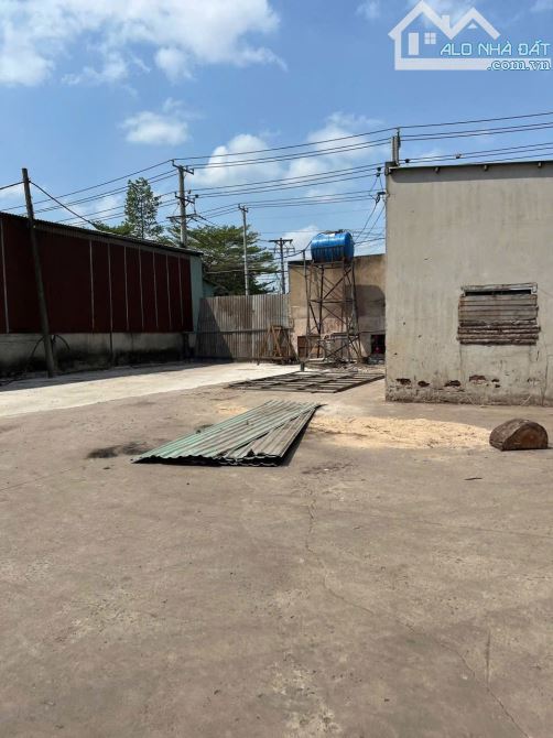 Cho thuê xưởng tổng 3000m2 ngoài khu  P - phước tân -biên hoà - đồng nai - 3