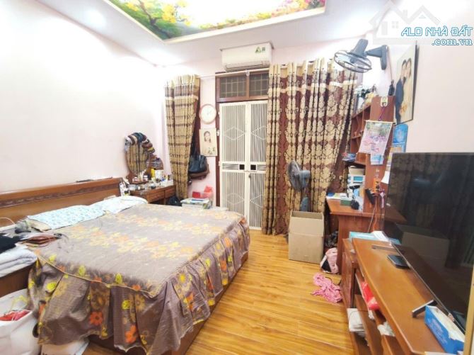 HOT! Đội Cấn, Ngõ Nông,Tương Lai Mặt phố,DT: 46m2 x 5Tầng,MT: 3.9m,Giá: 13.9 tỷ Ba Đình - 3
