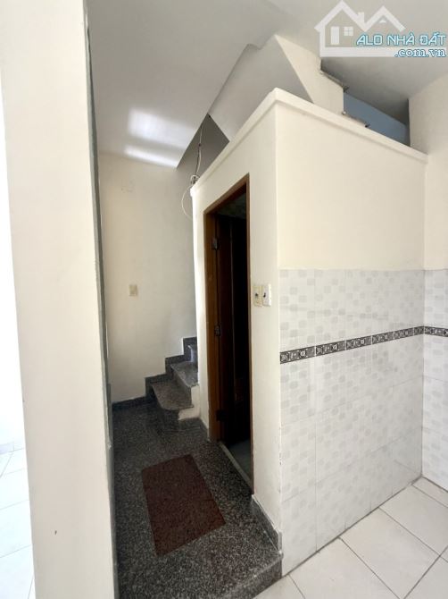 NHÀ 3 TẦNG – HXT XÔ VIẾT NGHỆ TĨNH, P.21, BÌNH THẠNH – GIÁP QUẬN 1 – 33M² – CHỈ 3.7 TỶ - 3