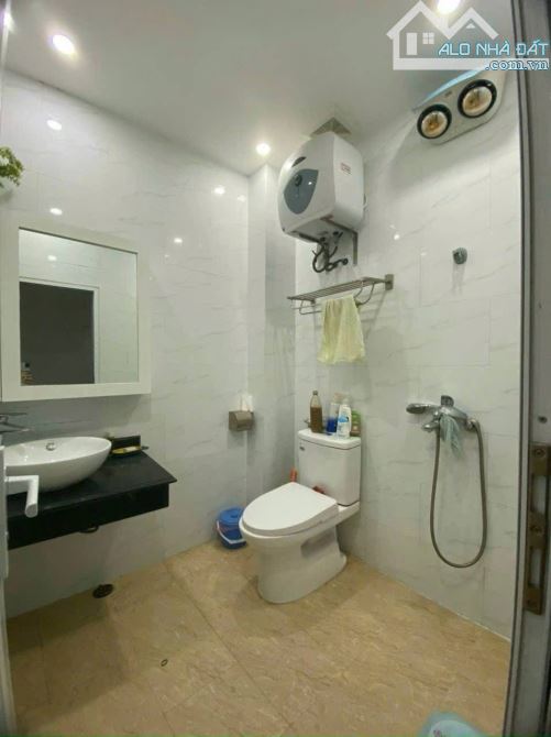 2.35N4  Bán nhà 2,5 tầng Chùa Hàng, Lê Chân, Hải Phòng - 3