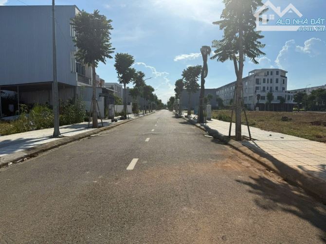 Cần bán lô đất đẹp 5x25m, Hướng nam, Khu đô thị Phú Mỹ, P. Cẩm Thành, Quảng Ngãi - 3