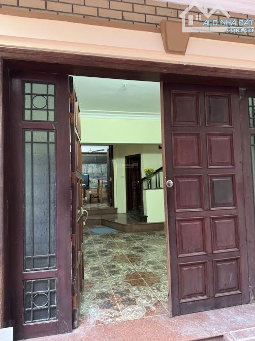 Cho thuê Biệt thự ngõ 64 Lê Trọng Tấn, Thanh Xuân, DT 95m2 x 4 tầng, ngõ ô tô vào. - 3