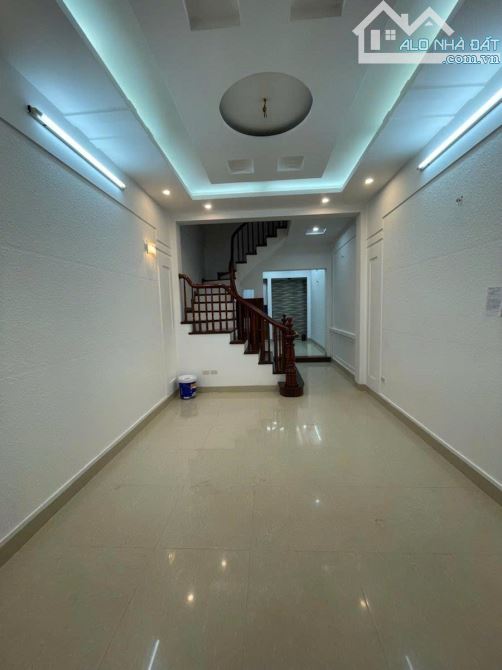 BÁN NHÀ NGÕ 68 CẦU GIẤY NGUYỄN KHÁNH TOÀN QUAN HOÀ 50MET² LÔ GÓC 2 MẶT NGÕ 11,5 TỶ - 3