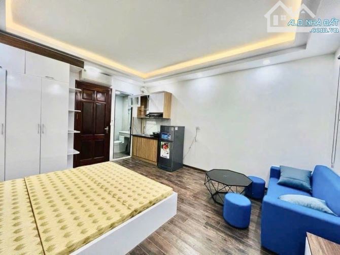 LÔ GÓC TRẦN THÁI TÔNG CẦU GIẤY, 9 PHÒNG KHÉP KÍN THU 50 Tr 30m RA OTO, 50m MT 4.2m 12 Tỷ - 3