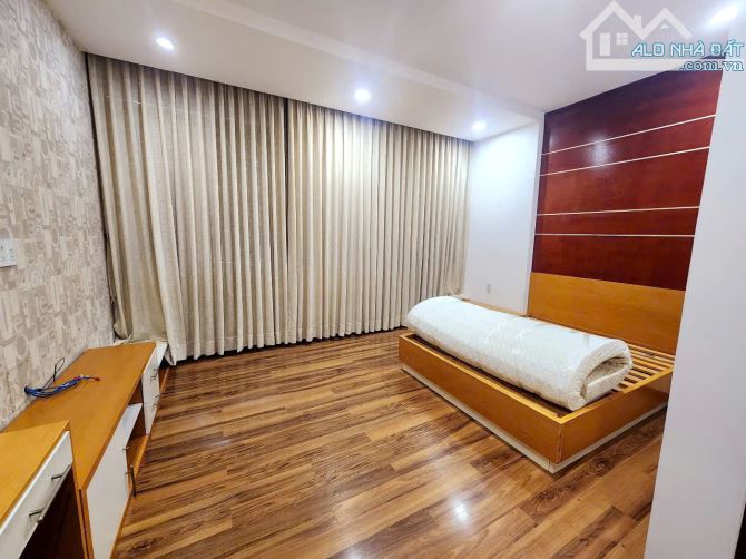 Nhà 4 tầng hẻm 3m đường Nguyễn Thị Tần P. Chánh Hưng. Giá 6,25 tỷ TL - 3