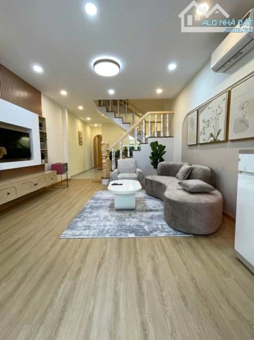🚨SỐC DỮ🚨3B MT 4.5x14 NỞ HẬU 5M 4T - mà chỉ 8.x tỏi - 3