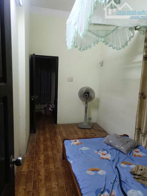 BÁN NHÀ NGỌC THUỴ, LONG BIÊN - 37M2 - 9 TỶ – NGÕ Ô TÔ 7 CHỖ - 3