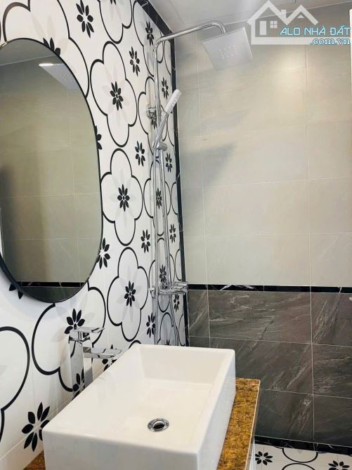 CHO THUÊ BIỆT THỰ 2 TẦNG KIỆT 98 LÊ NGÔ CÁT, TP HUẾ - 3