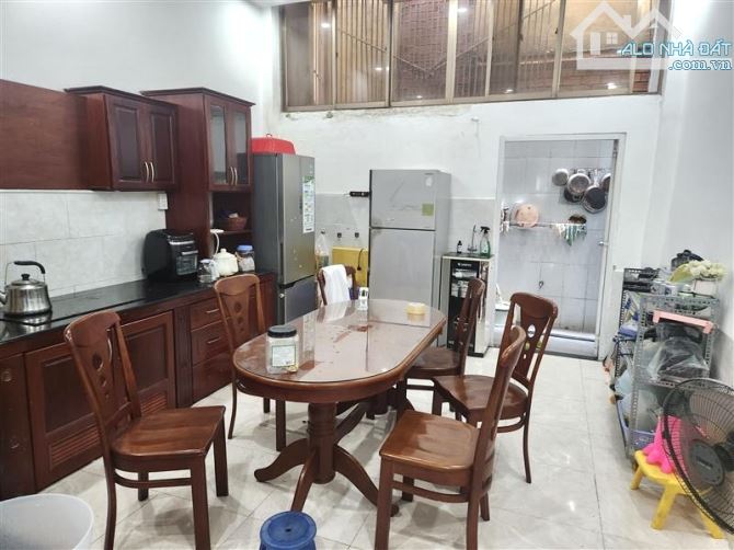 Bán Nhà Quận 7 - 4 Tầng - 80m2 - Hẻm Xe Hơi - Nhỉnh 8 Tỷ - 3