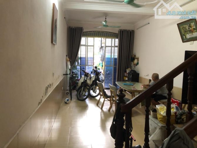 Bán nhà Hà Đông - 2 Mặt ngõ ô tô tránh - nhà 3 tầng dân xây - diện tích rộng - 3