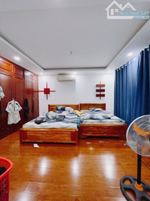 HXH 1 TRỤC - SÁT MT - NGAY NHÀ HÁT HOÀ BÌNH - 3 THÁNG 2 - Q.10 - 4 TẦNG - 96M2 - CHỈ 28.9T - 3