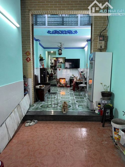 BÁN NHÀ 5 TẤM ĐÚC Q4 TƯƠNG LAI MẶT TIỀN GIÁ 5TỈ TL VỊ TRÍ CỰC TỐT GIÁP Q1 HÀNG HIẾM - 3