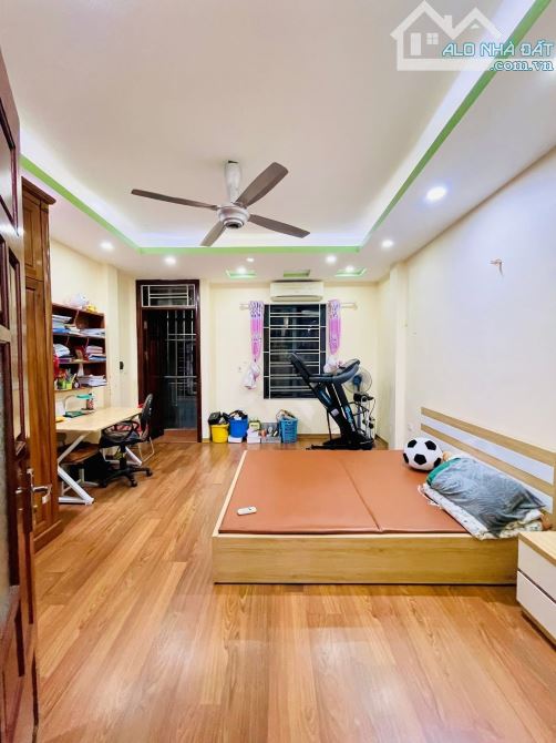 KIM HOA – 5 TẦNG MỚI – GẦN PHỐ – Ở NGAY - 45m2 x MT4,5m Giá 9,9 tỷ - 3