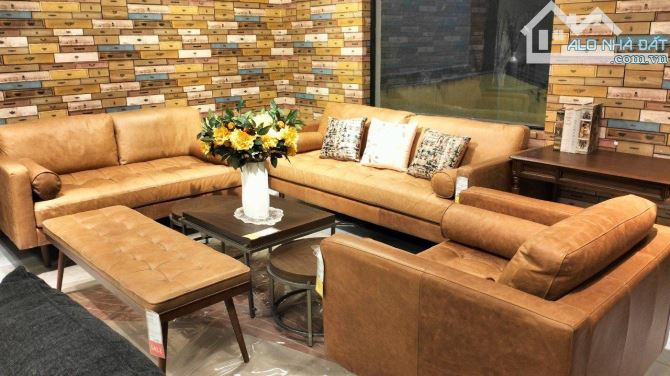 💥💥💥 SIÊU KHỦNG - CỰC VIP - HIẾM - VỈA HÈ ÔTÔ TRÁNH - GẦN PHỐ CỔ - KINH DOANH SẦM UẤT - 3