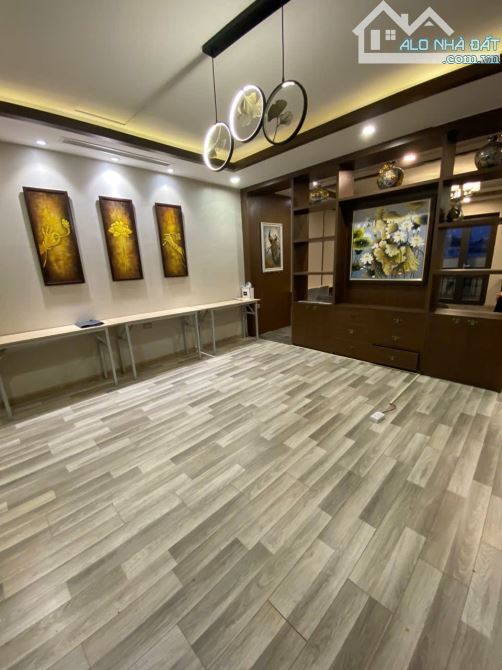Cho Thuê LK HC Hồng Tiến ,Long Biên dt:100m,5tầng,mt5m,Thang máy,KD,vp,Trung Tâm.... - 3