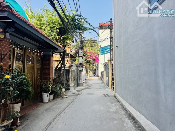 🏠 BÁN NHÀ XÃ YÊN MỸ – 200M² – 5 TẦNG – Ô TÔ 4 CHỖ ĐỖ CỬA - 3