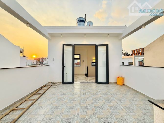 Nhà HXH Gần Công Viên Làng Hoa - 46M2 (4,6X10) - Trệt Lửng 3 Lầu - 3PN - Hoàn Công Đủ - 39