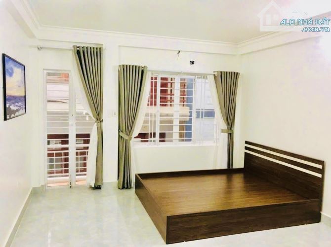 LẠC LONG QUÂN - 36M x 4 TẦNG - 6.2 TỶ - LÔ GÓC - MẶT NGÕ RỘNG BA GÁC TRÁNH XE MÁY - 4