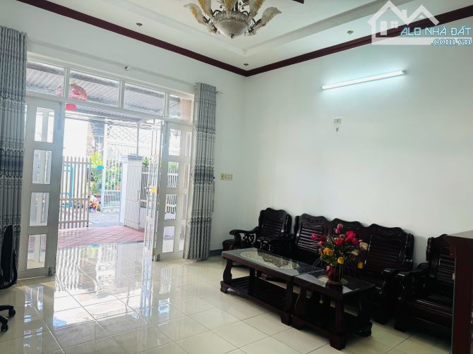 nhà đẹp thị trấn diên khánh hướng đông nam - 4