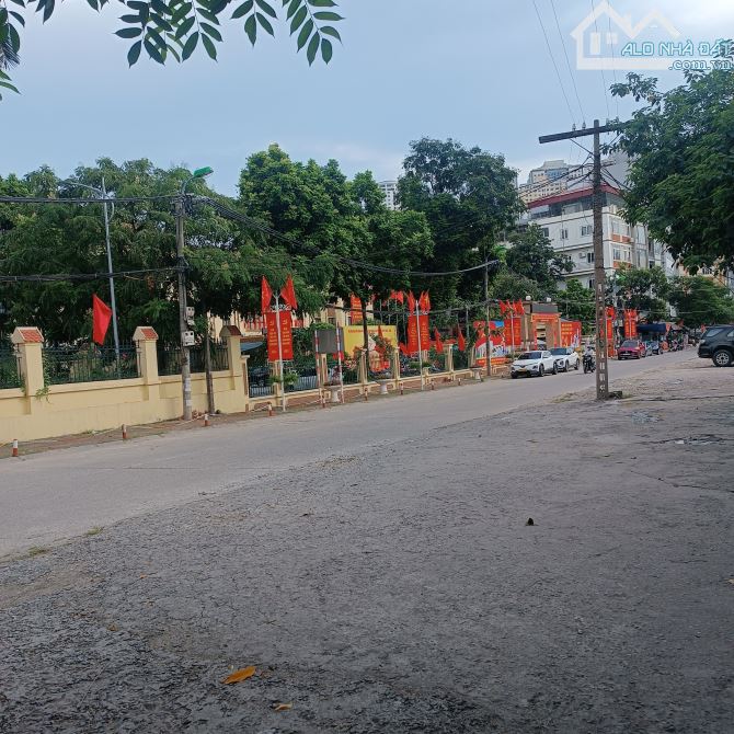 Trung tâm Thanh Xuân, 6 tầng chỉ 8.x tỷ mặt tiền “số lộc” 6m, ngõ xe Lexus 570 tránh nhau. - 4