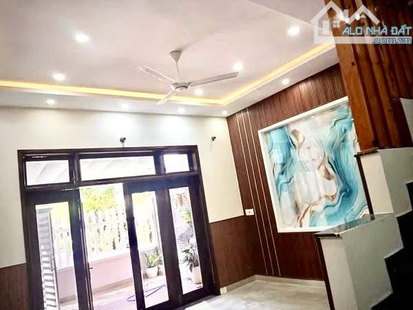 NHÀ 2 TẦNG ĐẸP -NGUYỄN QUÝ ĐỨC - KHUÊ TRUNG GIÁ CHỈ 6,1 TỶ - 4
