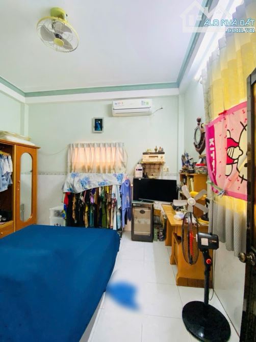 HIẾM QUẬN 8 Ô TÔ NGỦ NHÀ 4x14M ĐƯỜNG NHỰA 10M GẦN CÔNG VIÊN TƯƠNG LAI RA MẶT TIỀN 7.xT - 4