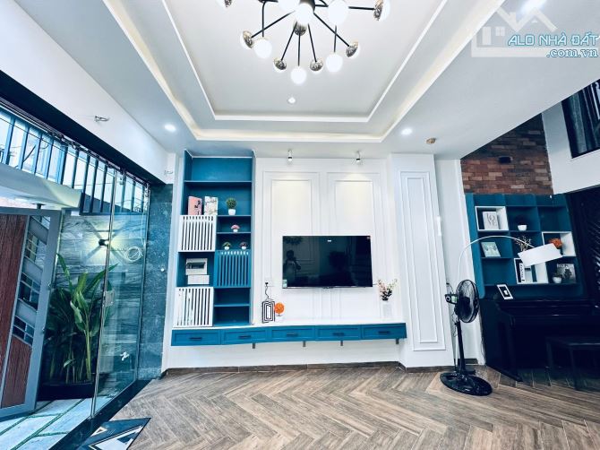 Nhà 4 tầng kiệt Hoàng Diệu Full Nội Thất cách đường chính 50m - 4