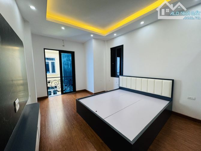 Hiếm! Nhà cực đẹp 45m2x6T thang máy. Full nội thất, vuông vắn - rộng thoáng phố Đội Cấn. - 4